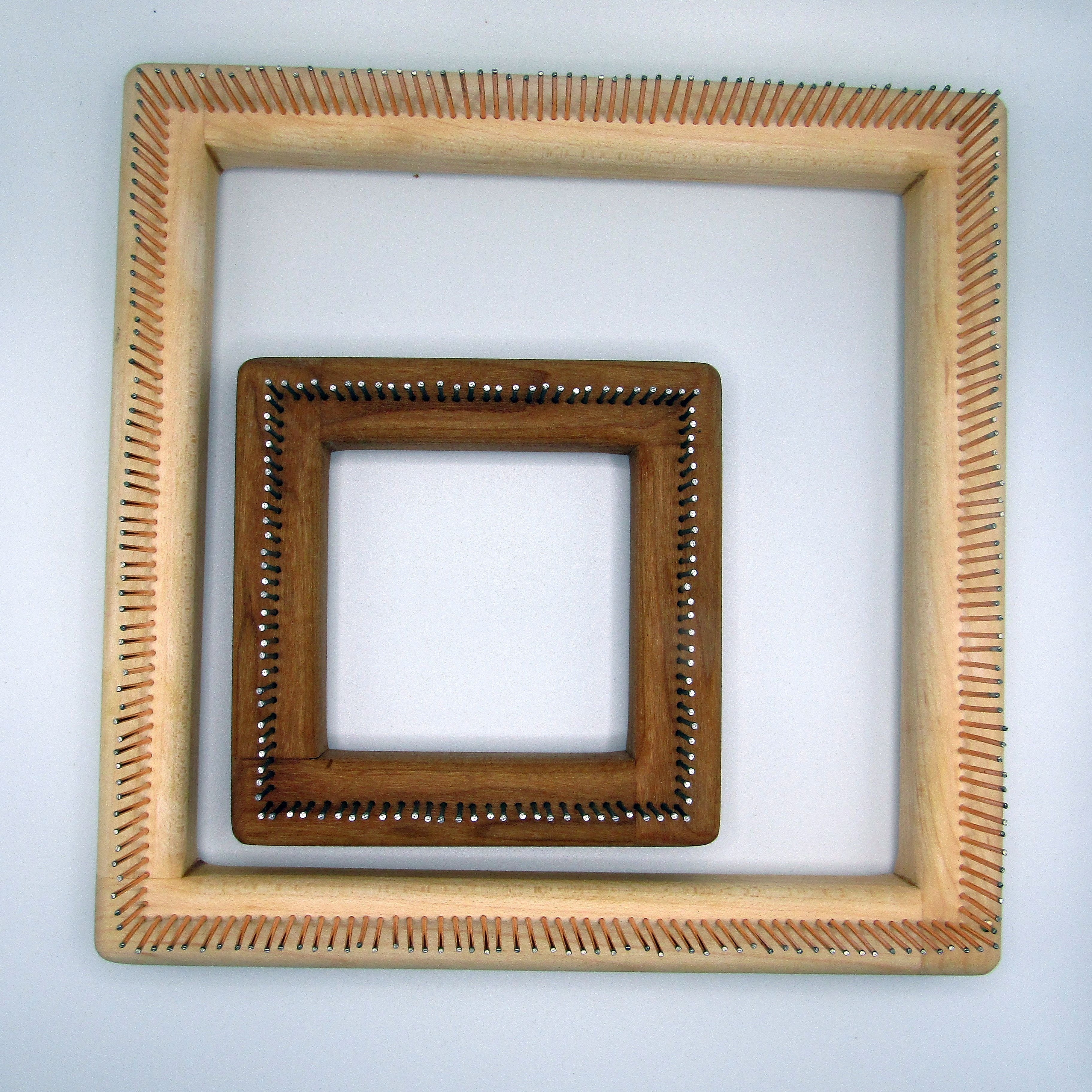 20th Anniversary ? 3.5″ Fine Sett Square Loom – Exotic Wood